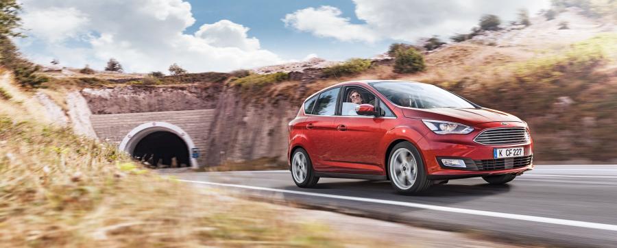  Ford C-Max 2015 года  (фото 20 из 34)